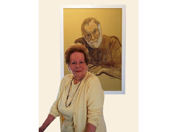 Helene Graf vor Ihrem Gemälde
von Prof. Kurt Löb